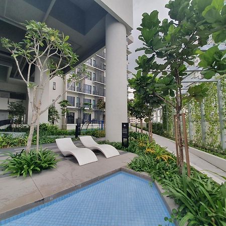 Highpark Suites At Petaling Jaya, Kelana Jaya By Plush Bagian luar foto