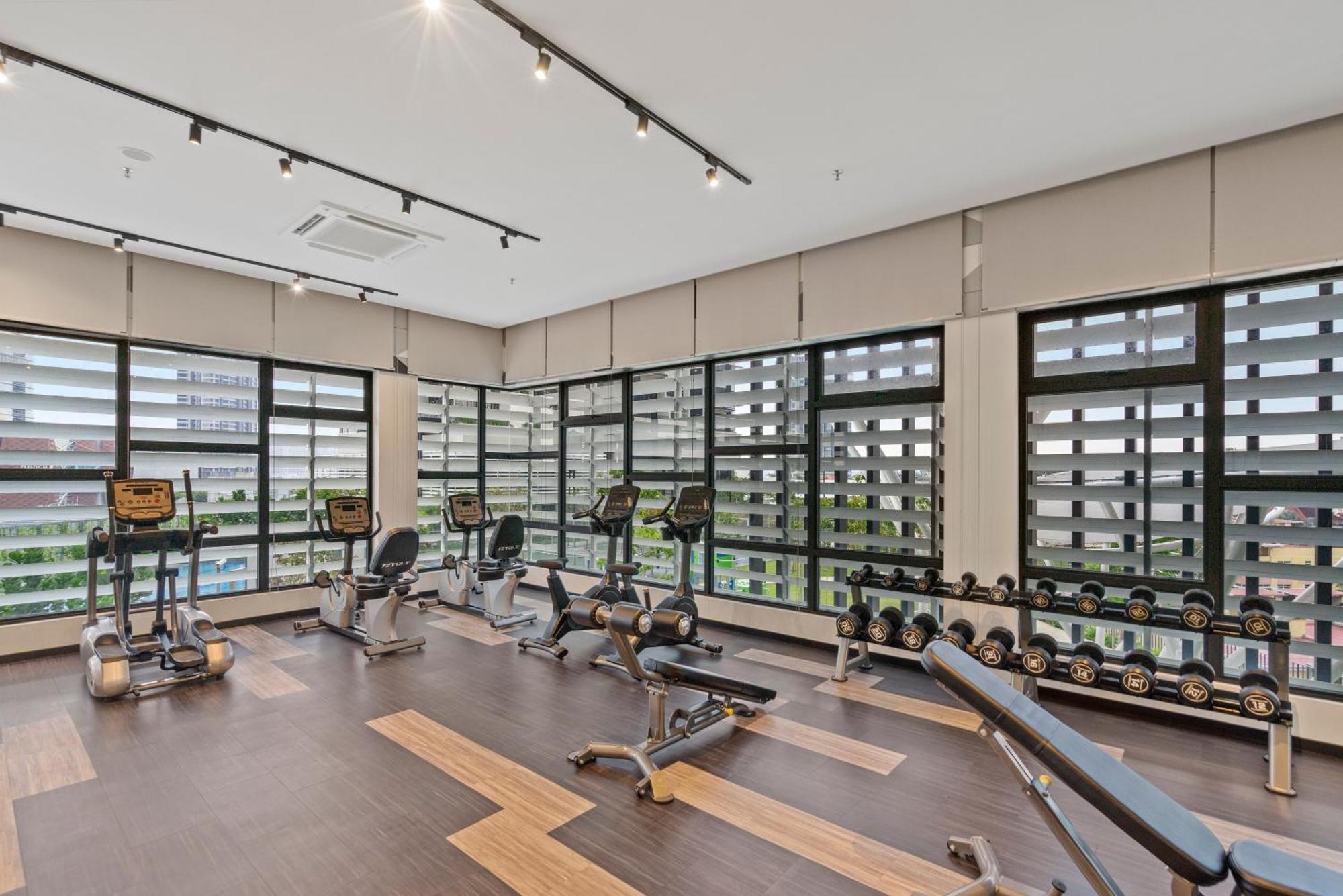 Highpark Suites At Petaling Jaya, Kelana Jaya By Plush Bagian luar foto