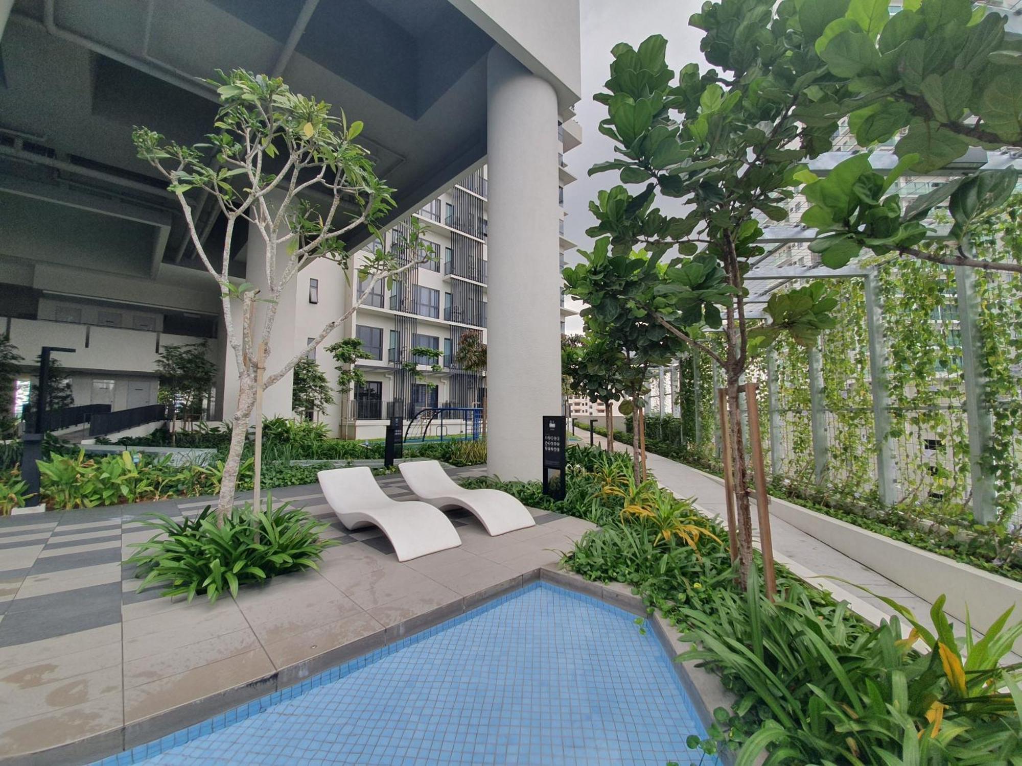 Highpark Suites At Petaling Jaya, Kelana Jaya By Plush Bagian luar foto