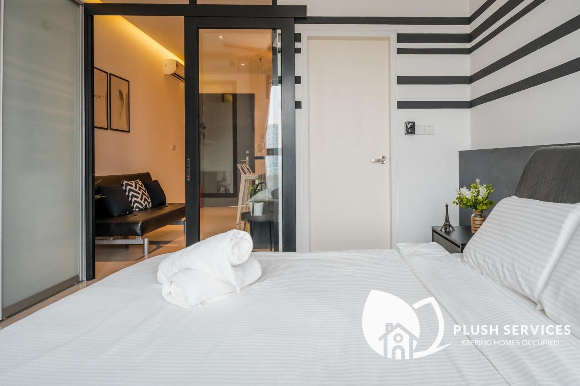 Highpark Suites At Petaling Jaya, Kelana Jaya By Plush Bagian luar foto